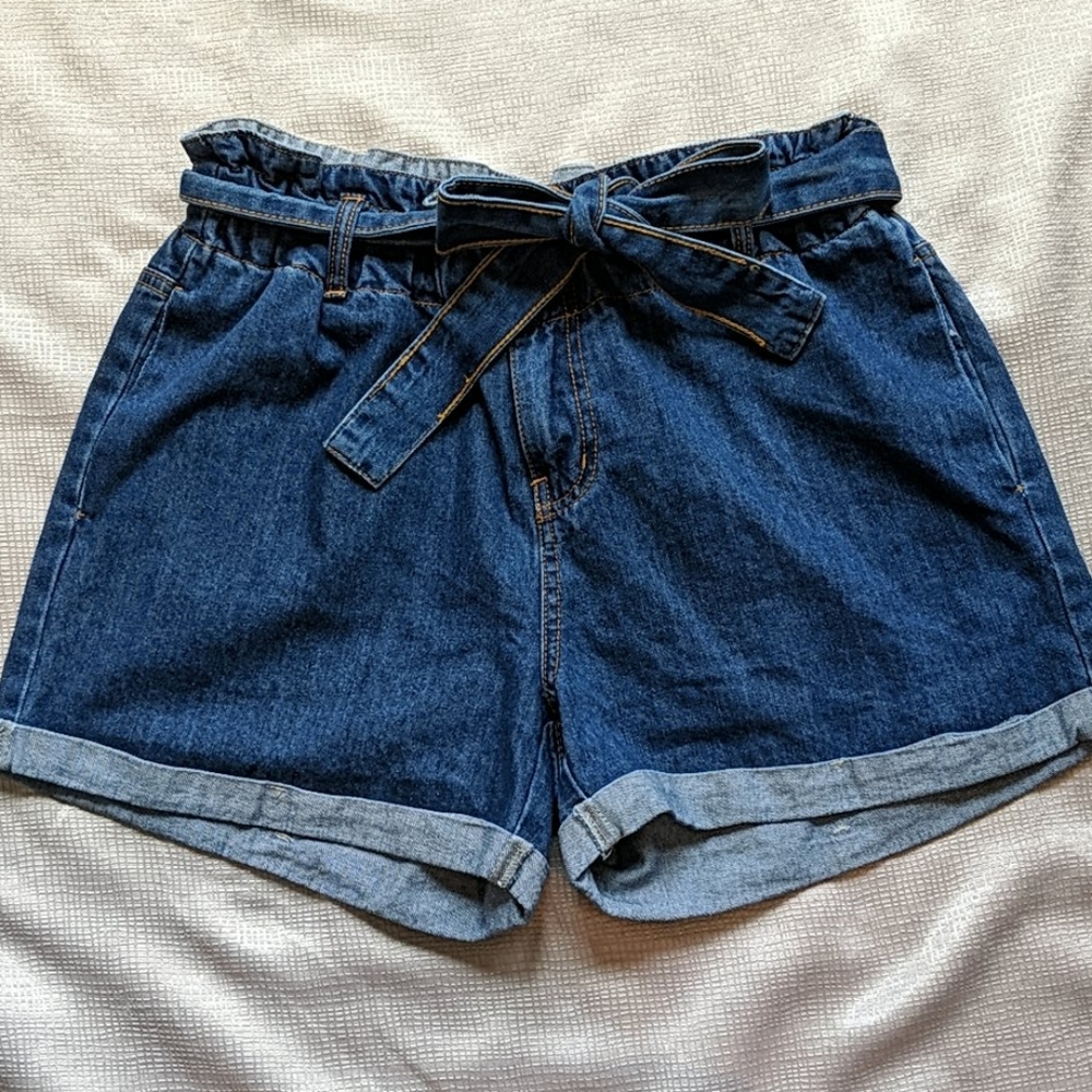 Paper bag jean shorts